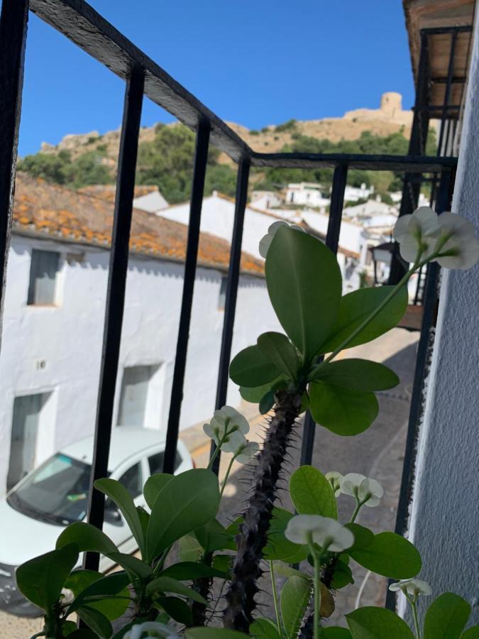 El Estudio - Beautiful Apartment In Historic Old Town Jimena De La Frontera Exteriör bild